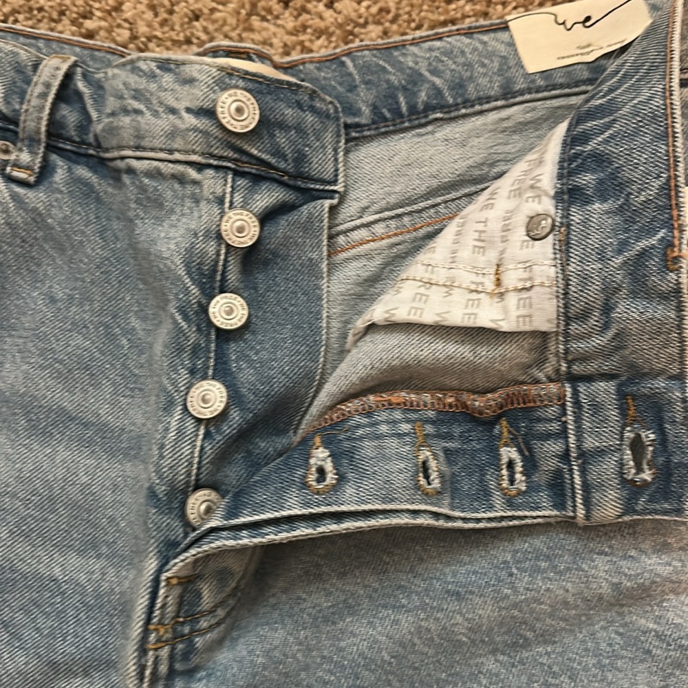 Free People Light Wash Denim Knee-Length Jean Shorts - Picture 8 of 11